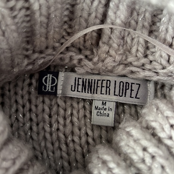 Sweater - Picture 2 of 3